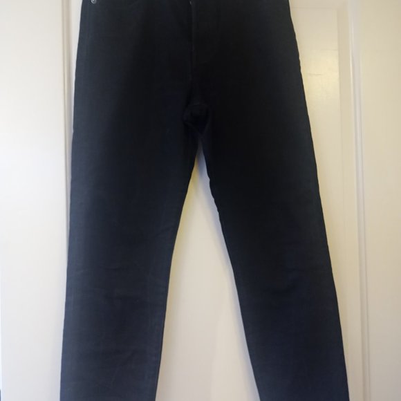 Black Wedgie Fit Jeans - Picture 2 of 3